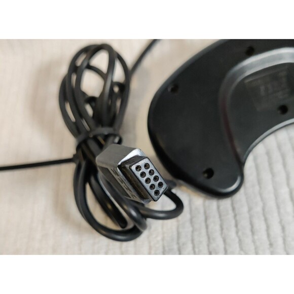 OEM Vintage Sega Genesis 1650 3-Button Controller Black untested 6ft Pre Owned - Picture 10 of 11
